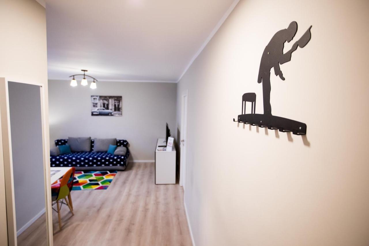 Travel Homzzz Central Apartments - Tusnad Târgu-Mureş Buitenkant foto
