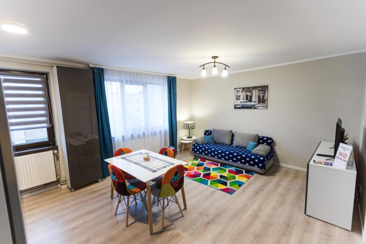 Travel Homzzz Central Apartments - Tusnad Târgu-Mureş Buitenkant foto